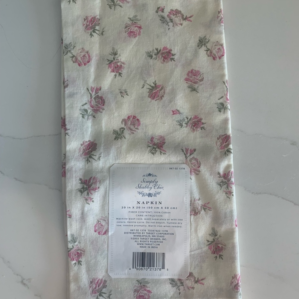 Rachel Ashwell Shabby Chic pink roses napkins.